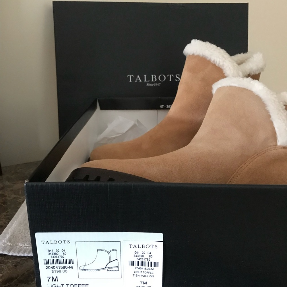 Talbots suede size 7 booties